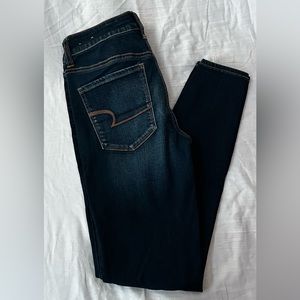 AE High Rise Jegging Jeans.